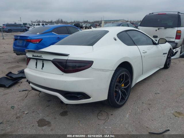 2013 MASERATI GRANTURISMO ZAM45VLAXD0067369 Photo 3