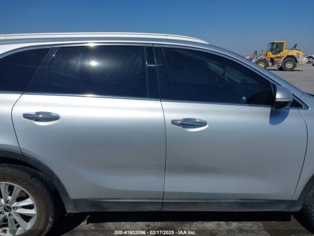 5XYPG4A33KG533371 KIA Sorento 2.4l Lx