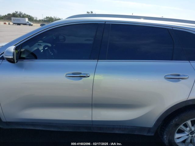 5XYPG4A33KG533371 KIA Sorento 2.4l Lx