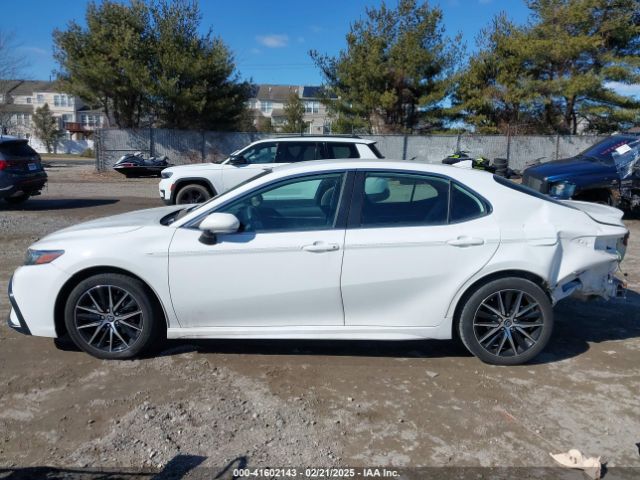 4T1G11BK2PU076186 Toyota Camry Se Awd