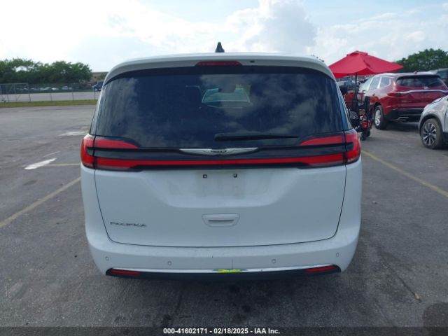 2C4RC1BG7PR550651 Chrysler Pacifica Touring L