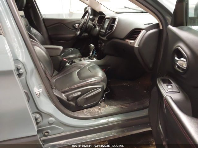 1C4PJMBS6FW724931 Jeep Cherokee Trailhawk