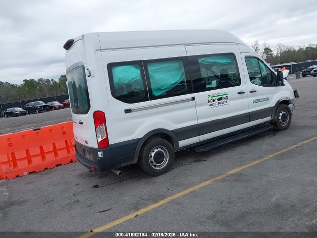 1FBAX2X8XNKA05889 Ford Transit-350 Passenger Van Xl