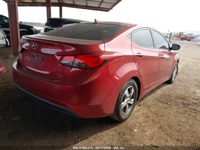 5NPDH4AE1FH594184 Hyundai ELANTRA SE