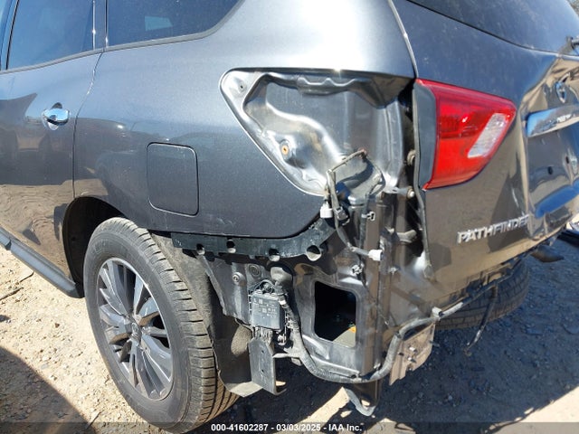 5N1DR2MM5KC612594 Nissan Pathfinder Sl