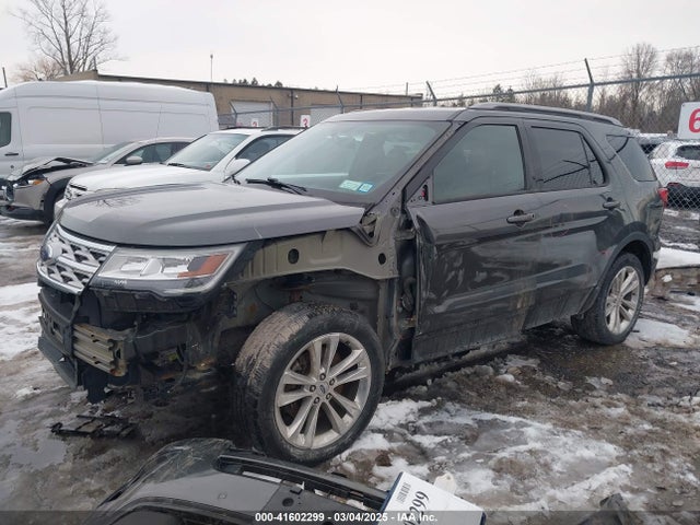 Ford EXPLORER XLT 2019 1FM5K8D82KGA02451 Image 2