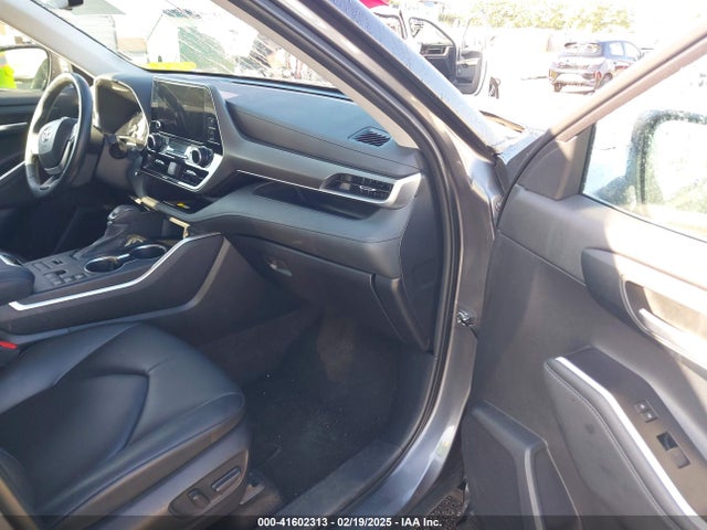 Toyota Highlander Xle 2023 5TDKDRBH4PS045261 Image 5