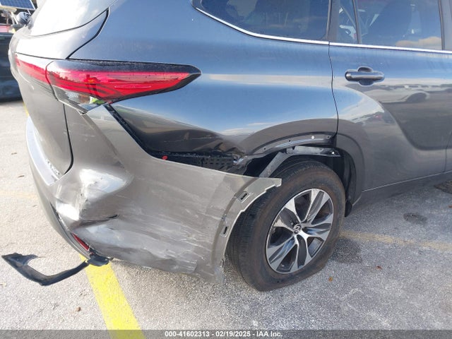 Toyota Highlander Xle 2023 5TDKDRBH4PS045261 Image 6