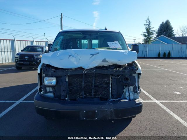 1GCWGAFF2H1157705 Chevrolet Express 2500 Work Van