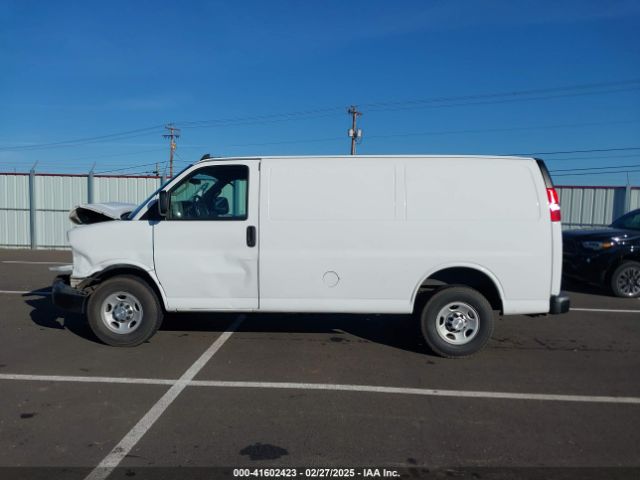 1GCWGAFF2H1157705 Chevrolet Express 2500 Work Van
