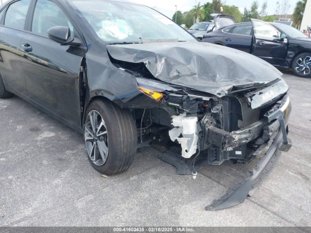 3KPF24AD1PE550452 KIA Forte Lxs