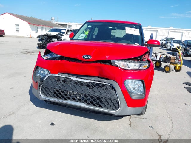 KNDJ23AU7L7724832 KIA SOUL LX