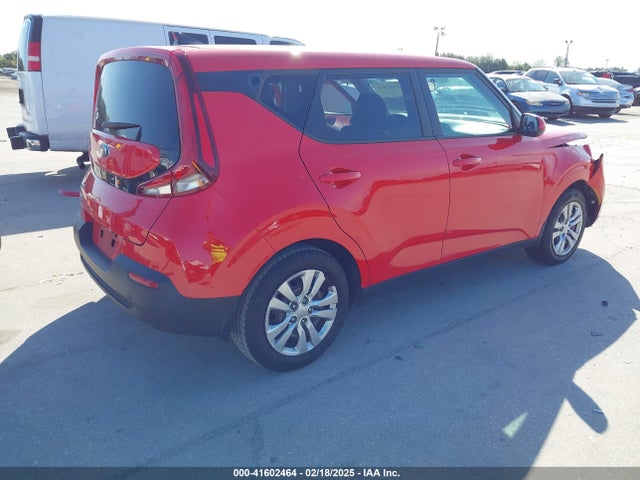 KNDJ23AU7L7724832 KIA SOUL LX