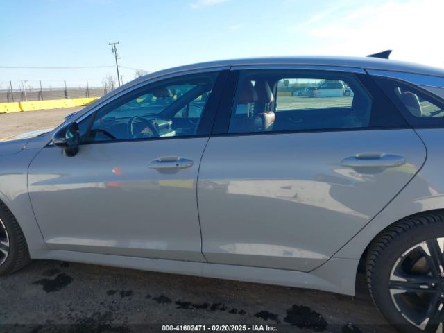 5XXG64J22NG105309 KIA K5 Gt-line