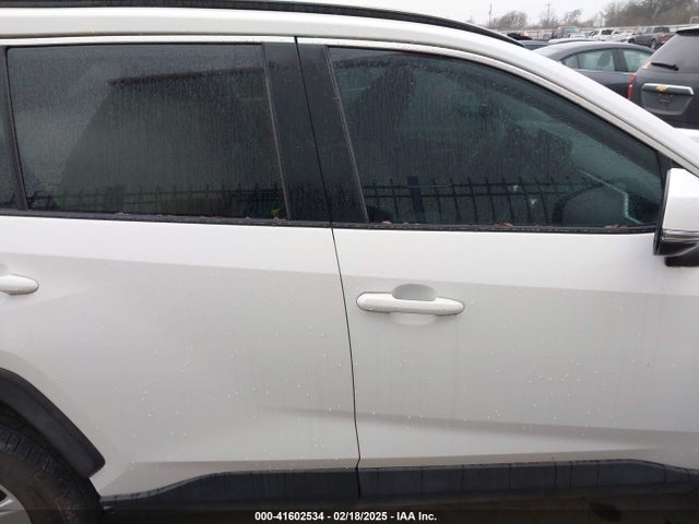 Toyota Rav4 Xle 2021 2T3W1RFVXMC121202 Image 14