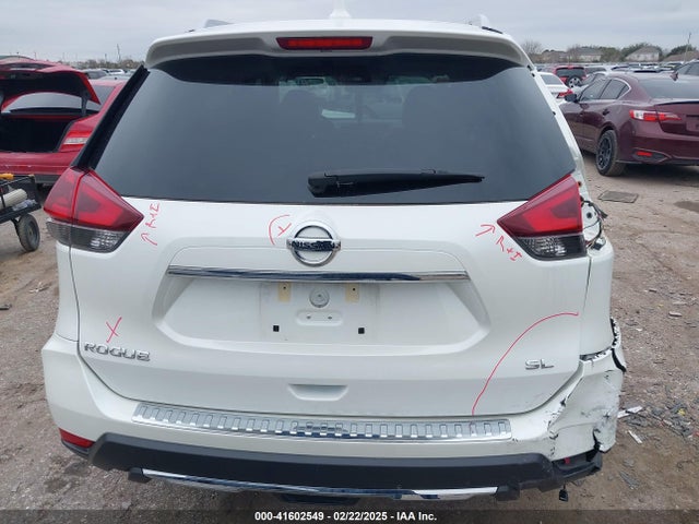 5N1AT2MT6JC806996 Nissan Rogue Sl