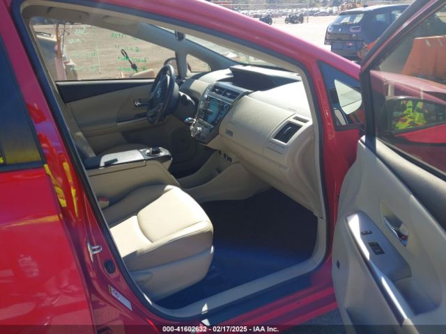 JTDZN3EU1FJ025627 Toyota PRIUS V