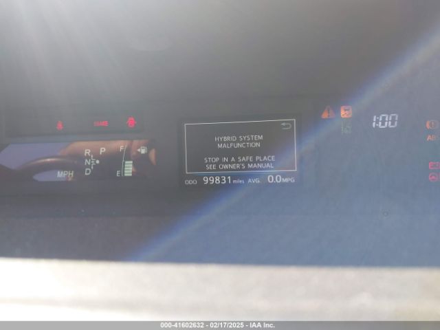 JTDZN3EU1FJ025627 Toyota PRIUS V