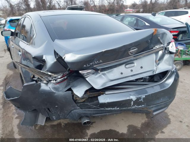 1N4AL3AP3HN364880 Nissan Altima 2.5 S