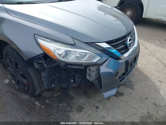 1N4AL3AP3HN364880 Nissan Altima 2.5 S