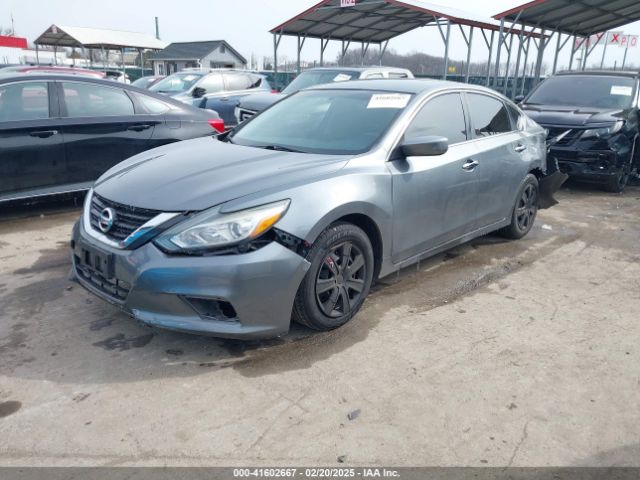 1N4AL3AP3HN364880 Nissan Altima 2.5 S