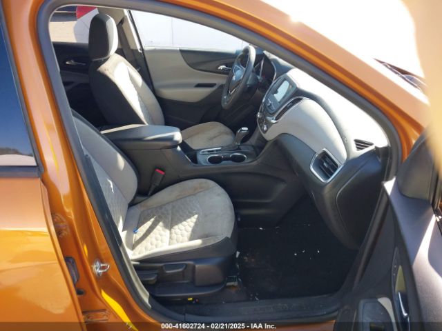 2GNAXHEV4K6215899 Chevrolet EQUINOX LS