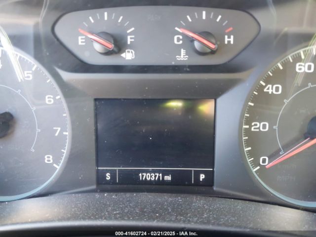 2GNAXHEV4K6215899 Chevrolet EQUINOX LS