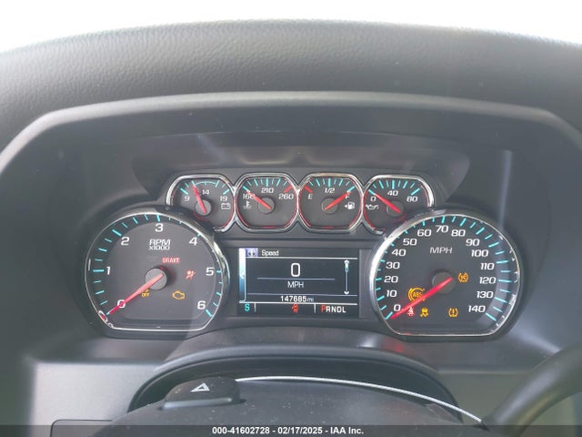 1GCVKREC7JZ173079 Chevrolet Silverado 1500 1lt
