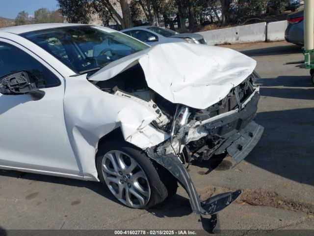 3MYDLBYV1HY166499 Toyota YARIS IA