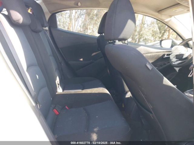 3MYDLBYV1HY166499 Toyota YARIS IA