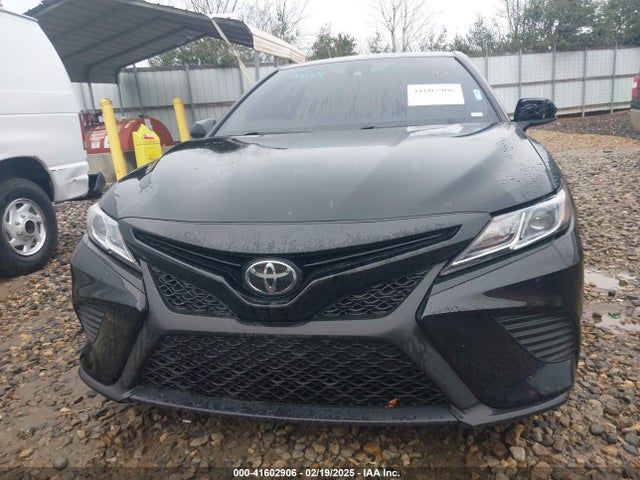 4T1B11HK2KU270839 Toyota CAMRY SE