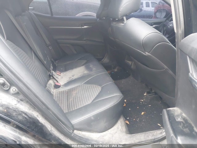 4T1B11HK2KU270839 Toyota CAMRY SE