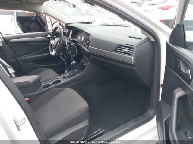 3VWC57BU5KM105282 Volkswagen Jetta 1.4t R-line/1.4t S/1.4t Se