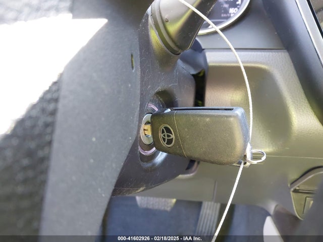 4T1C11AK4PU723493 Toyota CAMRY LE