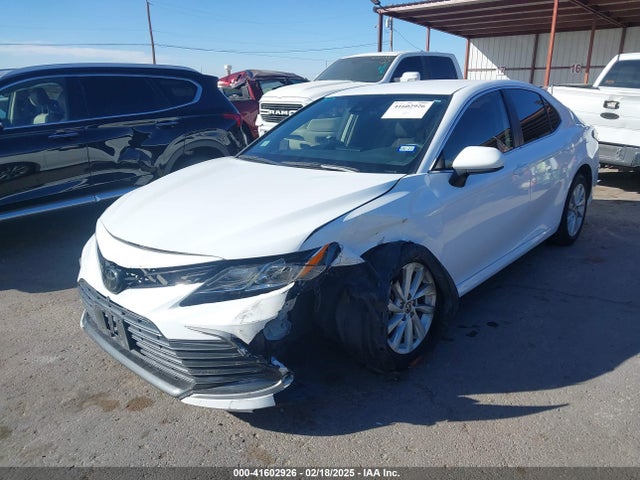 4T1C11AK4PU723493 Toyota CAMRY LE