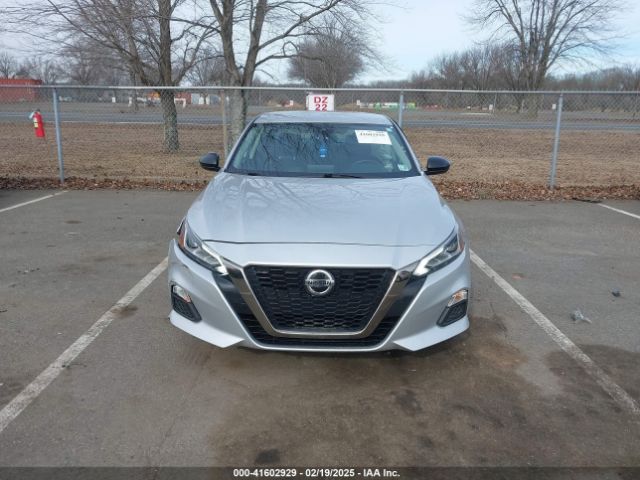 1N4BL4CV9NN327401 Nissan Altima Sr Fwd