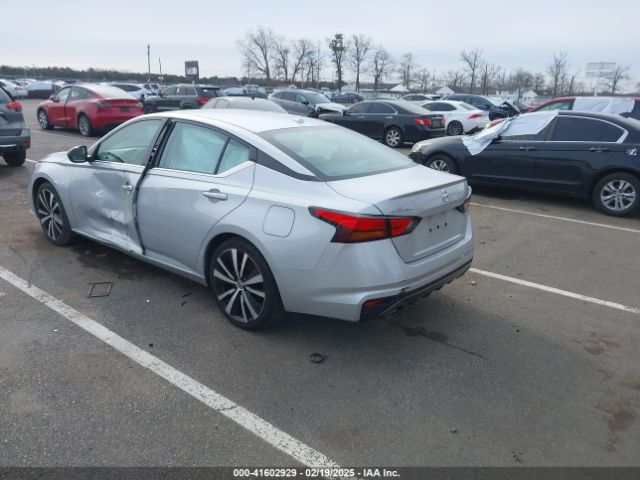 1N4BL4CV9NN327401 Nissan Altima Sr Fwd