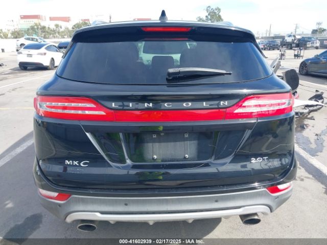 5LMCJ1C99HUL03978 Lincoln Mkc Premiere