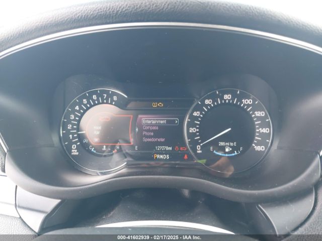 5LMCJ1C99HUL03978 Lincoln Mkc Premiere