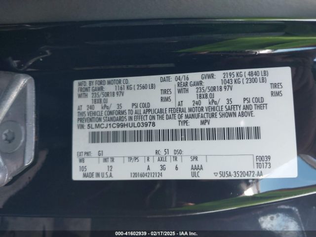 5LMCJ1C99HUL03978 Lincoln Mkc Premiere