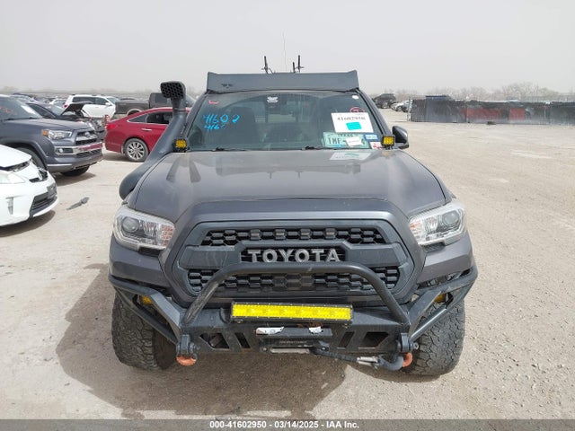 5TFSZ5AN8KX206862 Toyota Tacoma Trd Off Road