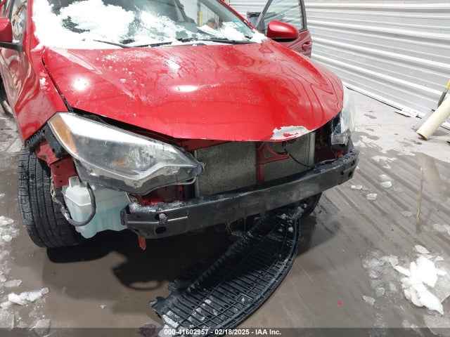 2T1BURHE8GC639471 Toyota COROLLA LE