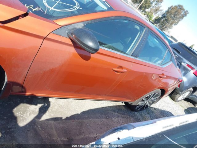 1N4BL4CV1NN372185 Nissan Altima Sr Fwd