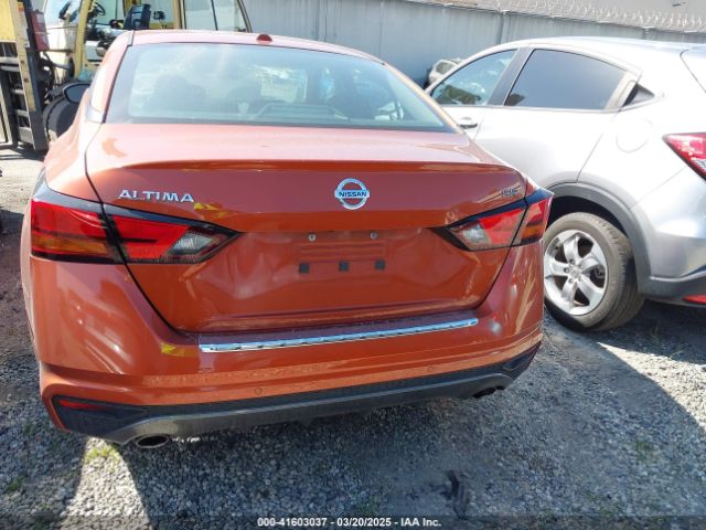 1N4BL4CV1NN372185 Nissan Altima Sr Fwd
