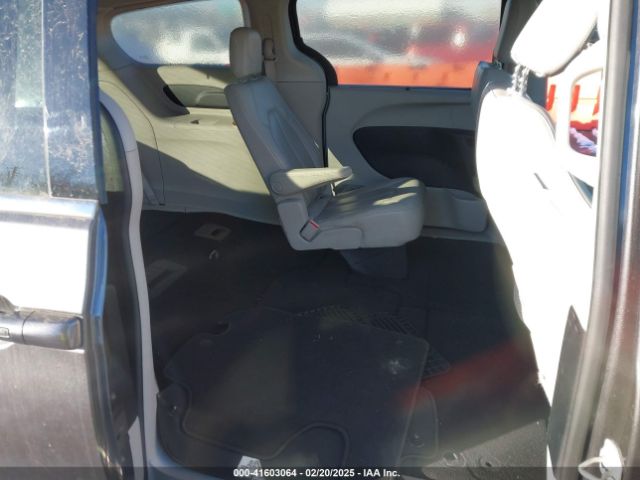 2C4RC1DG7MR524009 Chrysler Voyager Lxi