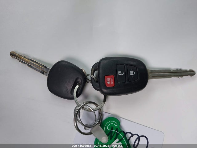 5TFAZ5CNXMX106094 Toyota Tacoma Sr5 V6
