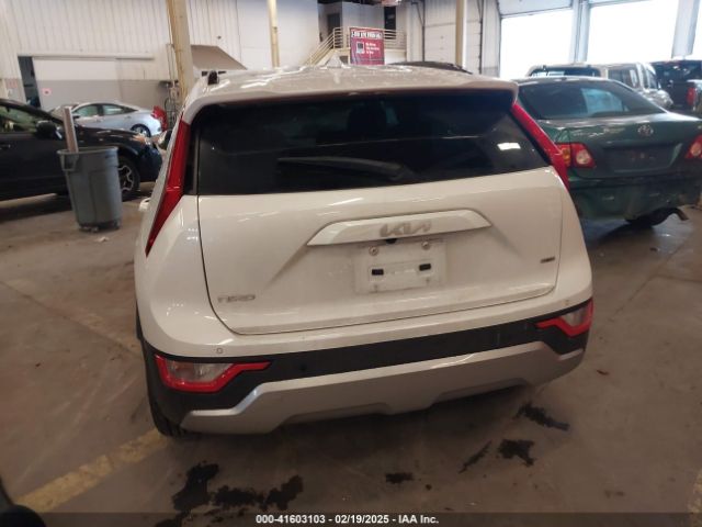 KNDCR3LE8R5127624 KIA NIRO EX