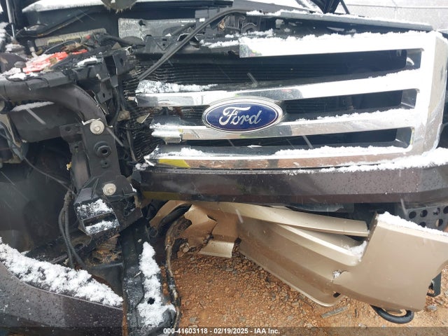 1FMJU1J53EEF20160 Ford Expedition Xlt