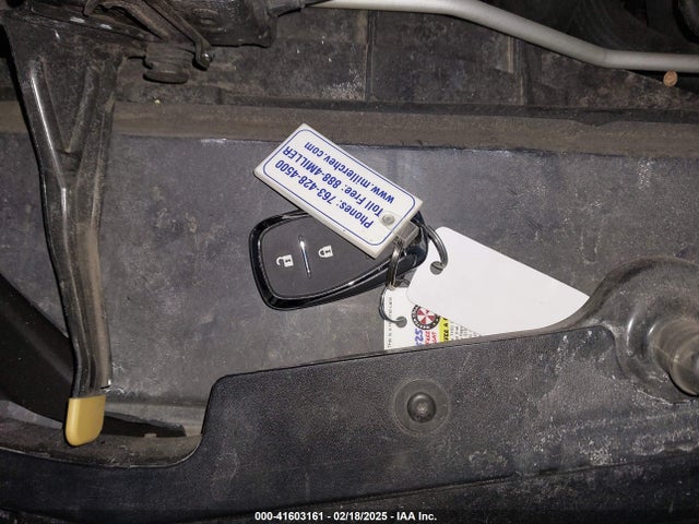 3GNAXHEV0KS634690 Chevrolet EQUINOX LS