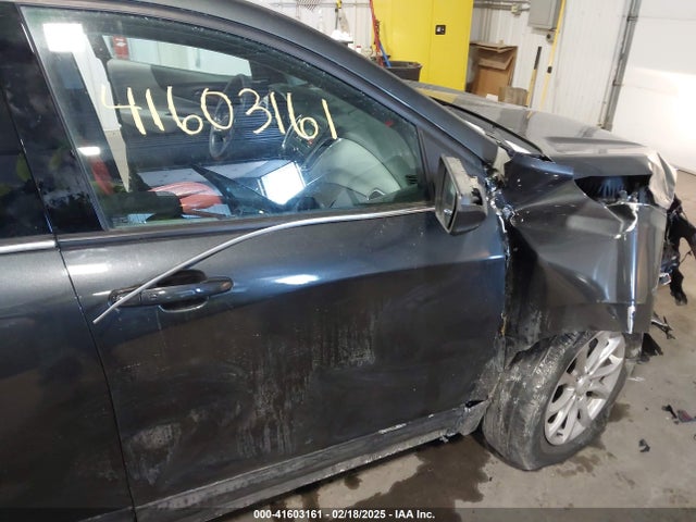 3GNAXHEV0KS634690 Chevrolet EQUINOX LS